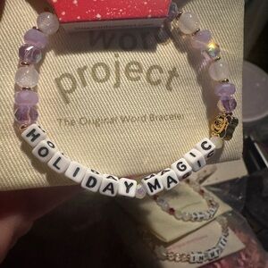 BNWT Little Words Project Holiday Magic with cute Mickey Mouse Disney Bracelet